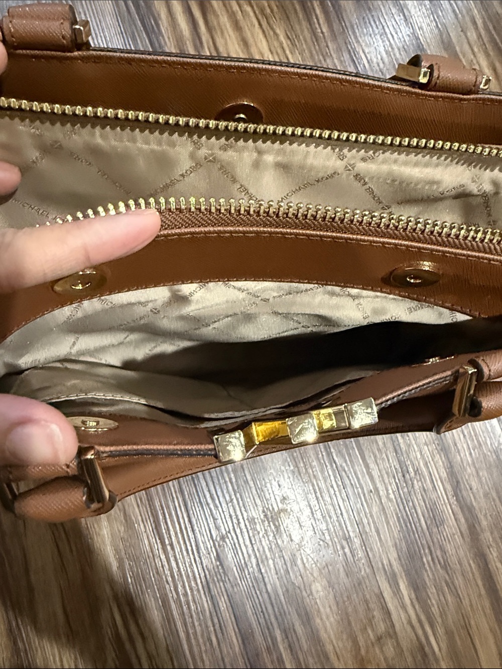 Michael Kors Tan and Beige Signature Satchel with Gold Hardware - Picture 5 of 7